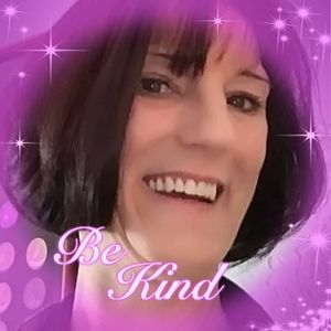 Meet your Posher, Danette